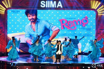 South Indian International Movie Awards 2016 Day 2